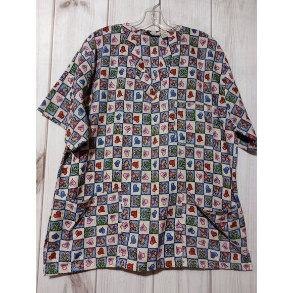 Point One Scrub Top Ladies‎ Large Teddy Bear Heart Blue Red V-Neck - Picture 1 of 8
